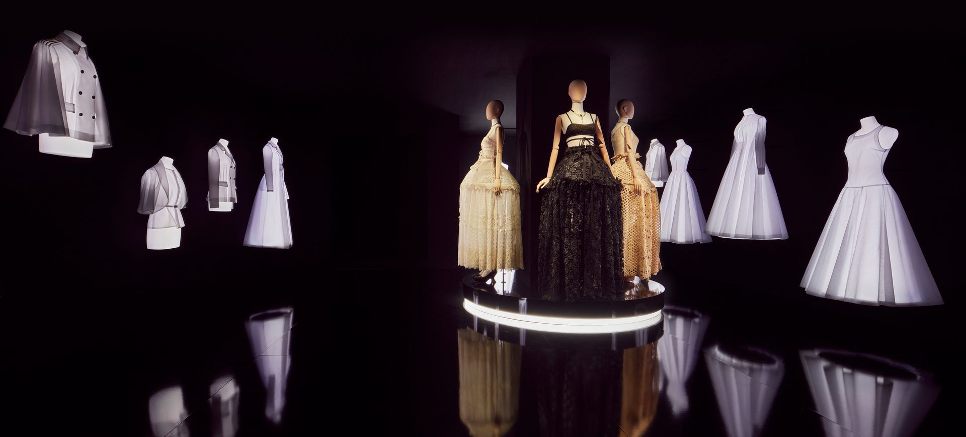 SNAP x VOGUE CANNES | Gallery Image