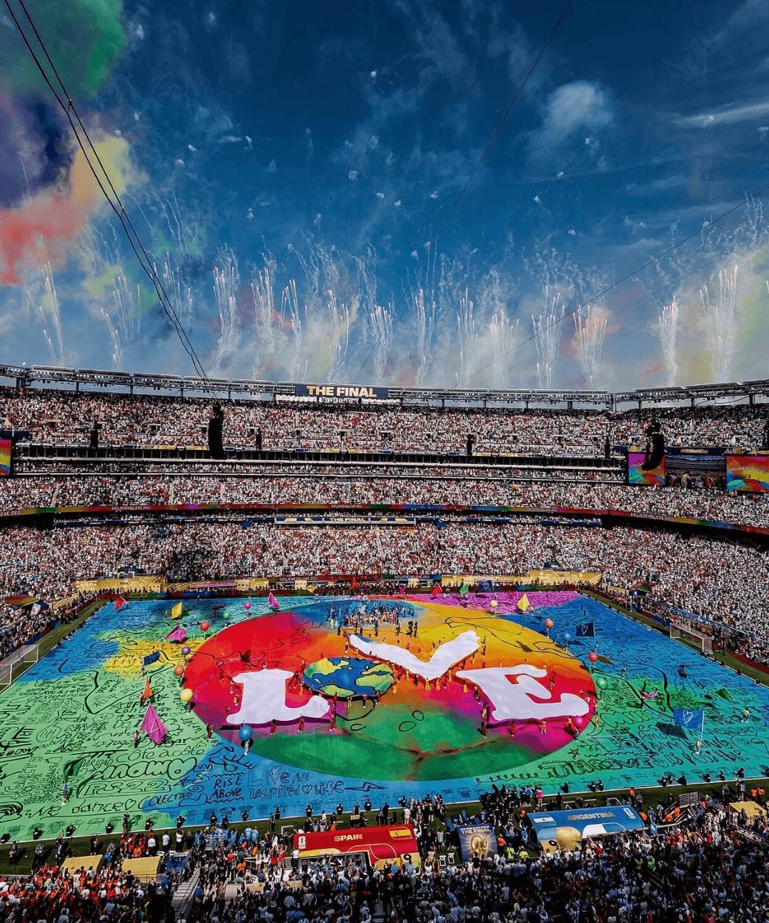 HALFTIME SHOW
